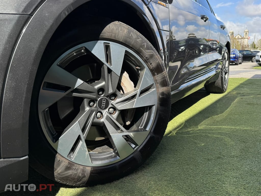 Audi E-Tron 55 quattro S line