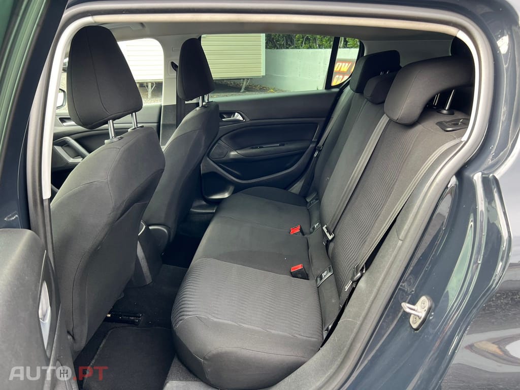 Peugeot 308 1.6 BlueHDi Active