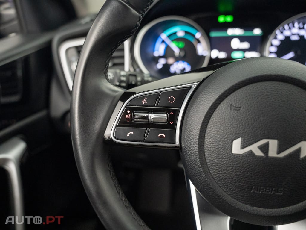 Kia Xceed 1.6 GDi PHEV Drive