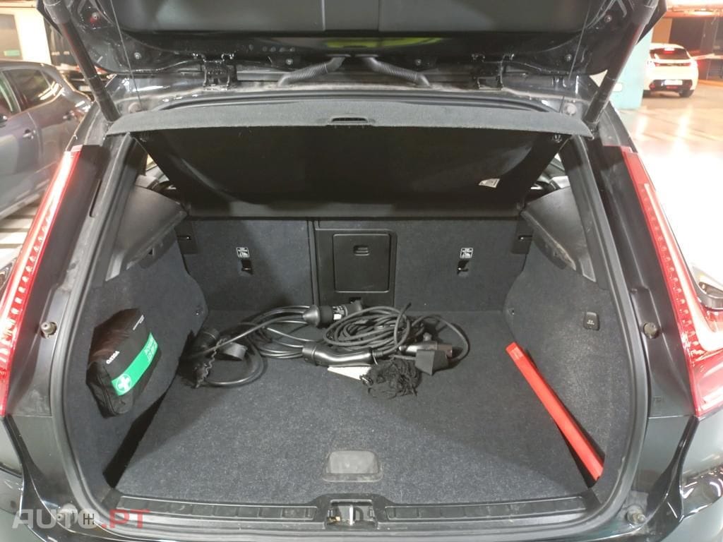 Volvo XC40 1.5 T5 PHEV Inscription Expression