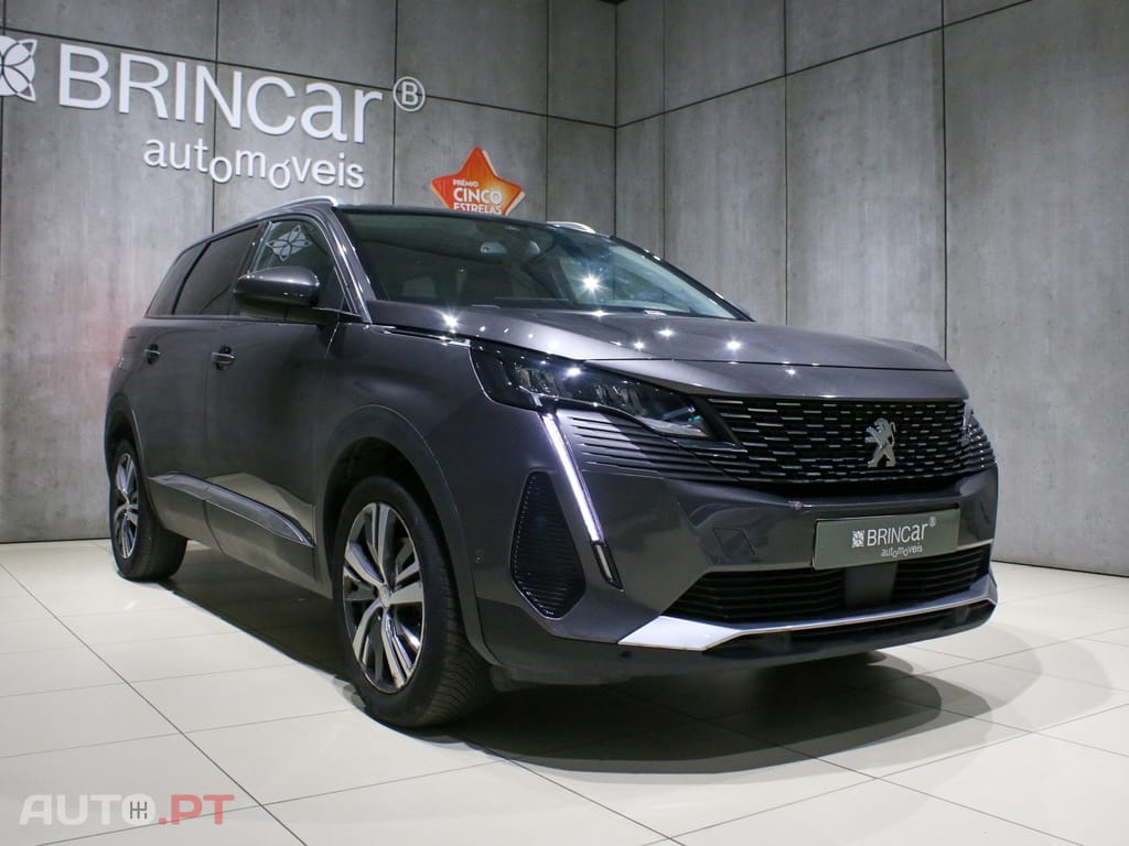 Peugeot 5008 1.2 PureTech Allure EAT8