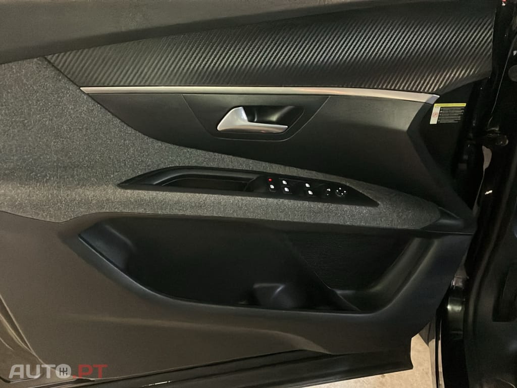 Peugeot 3008 1.2 PureTech Active Pack