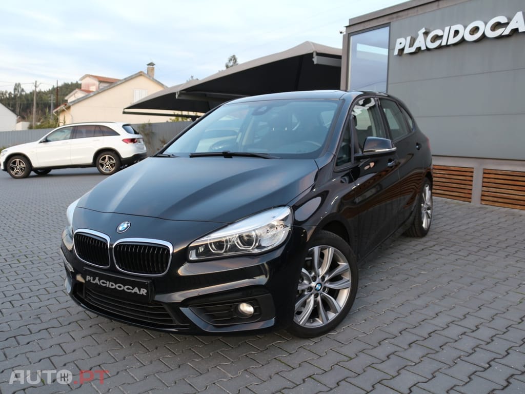 BMW 218 d Auto