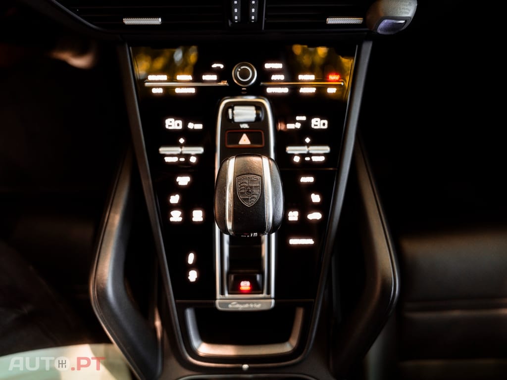 Porsche Cayenne E-Hybrid Platinum Edition