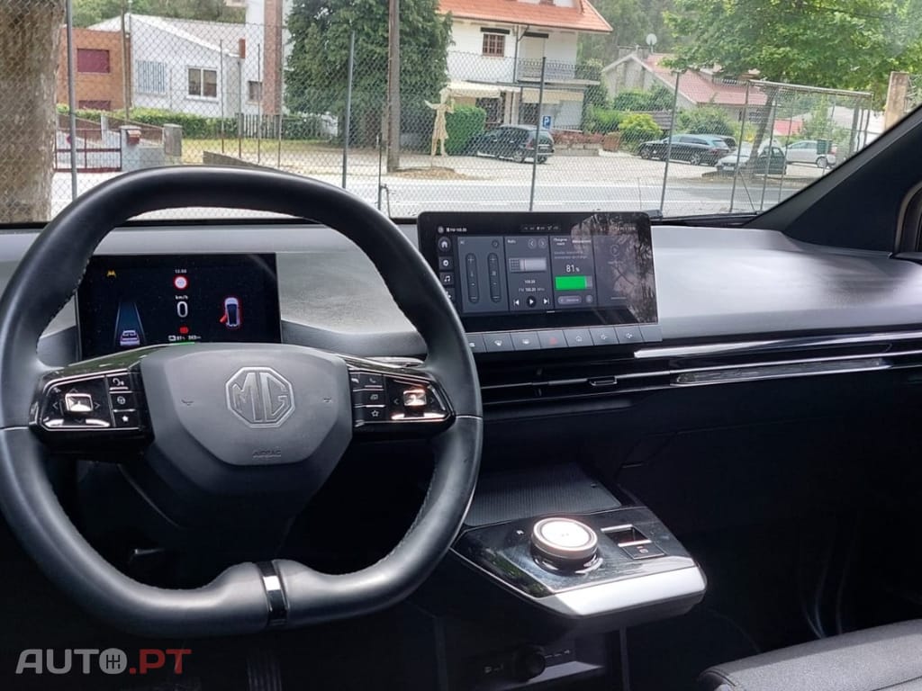 MG MG4 64 kWh Comfort