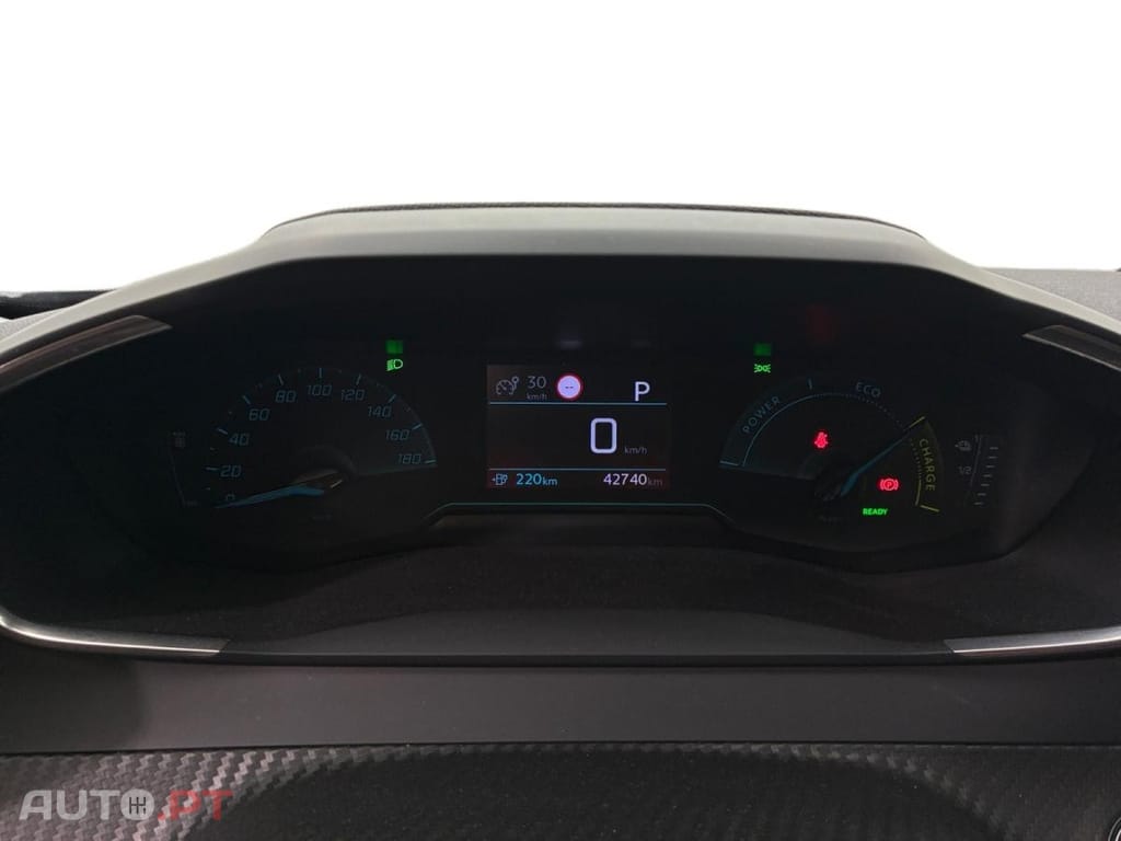 Peugeot E-2008 50 kWh Active Pack
