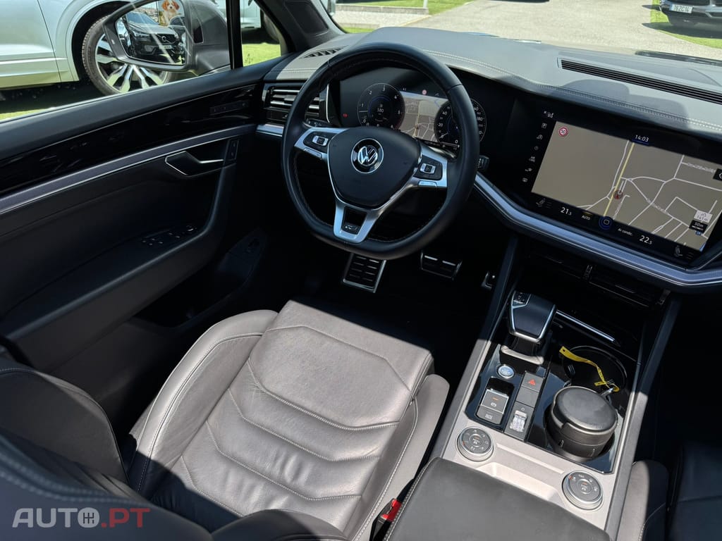 Volkswagen Touareg 3.0 TDI V6 R-Line