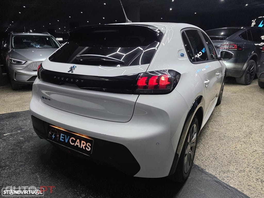 Peugeot E-208 50 kWh Active Pack
