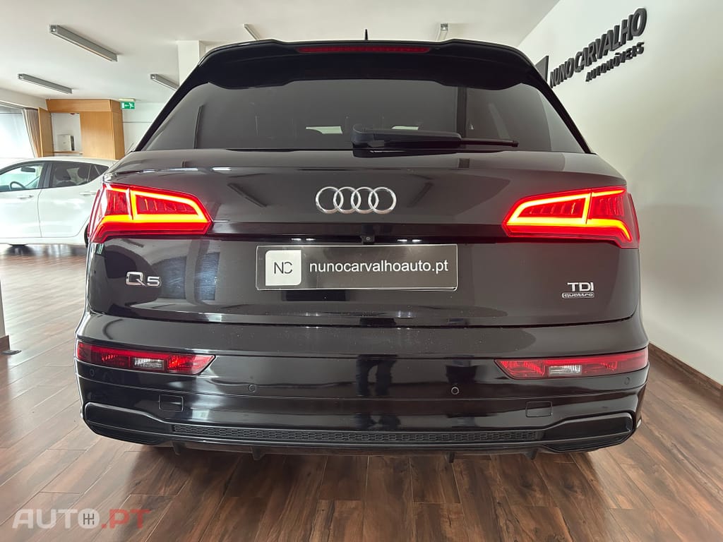 Audi Q5 2.0 TDI quattro S-line S-tronic
