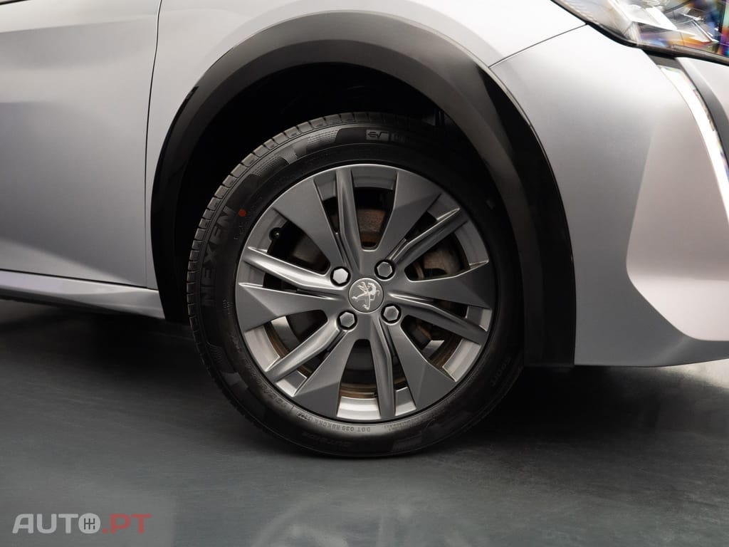 Peugeot E-208 50 kWh Active Pack