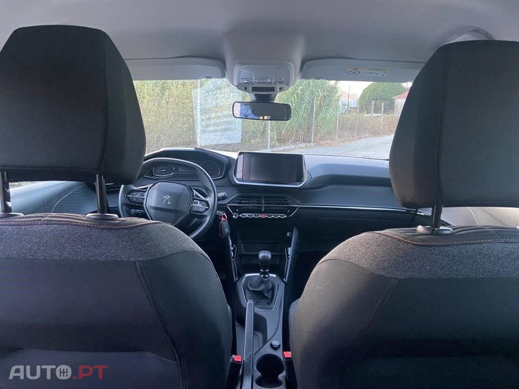 Peugeot 208 BlueHDi Style