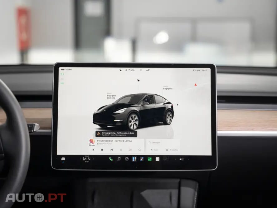 Tesla Model Y Long Range Dual Motor AWD