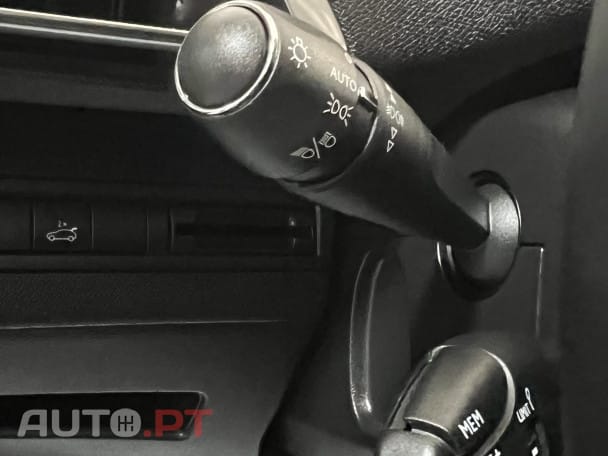 Peugeot 3008 1.2 PureTech Active Pack