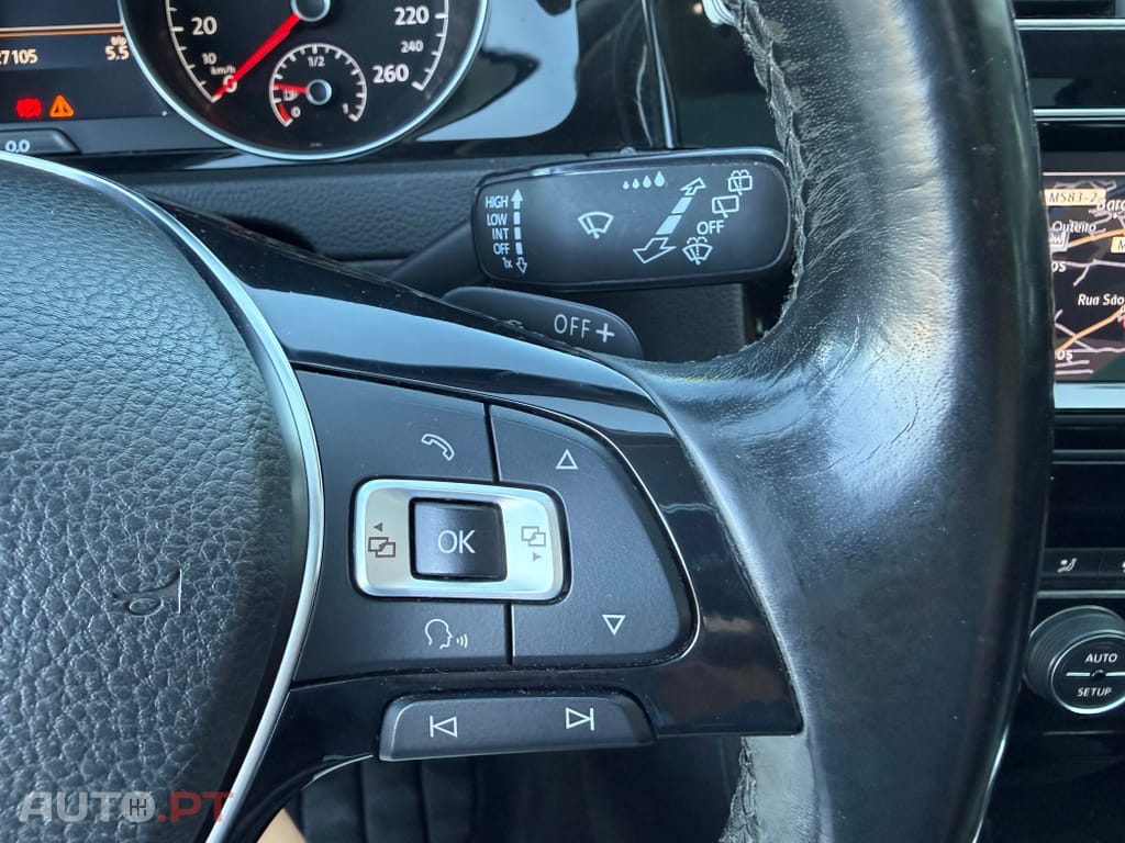 Volkswagen Golf Variant 1.6 TDi Highline DSG