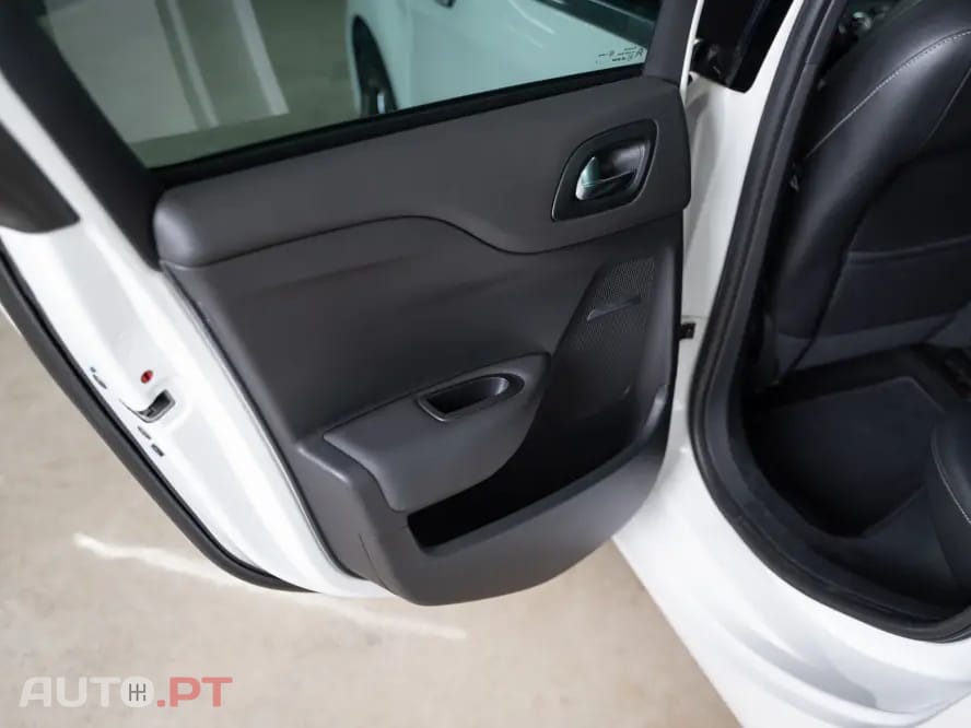 Citroen DS4 1.6 e-HDi So Chic CMP6