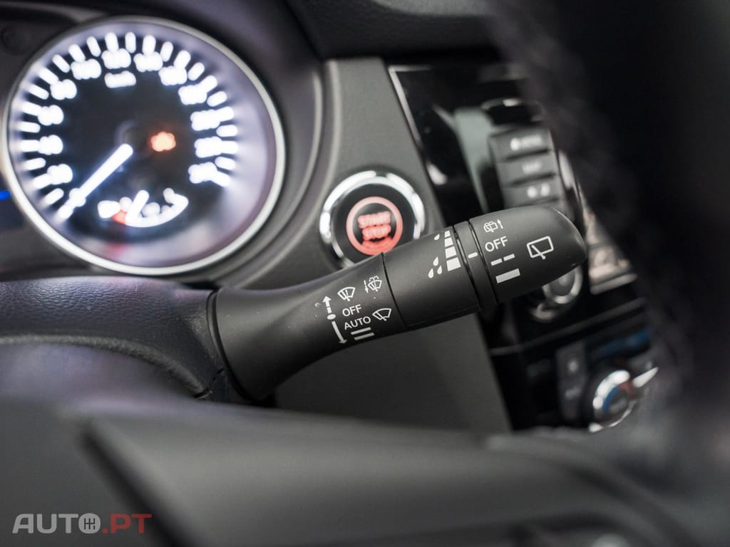 Nissan Qashqai 1.5 dCi N-Connecta