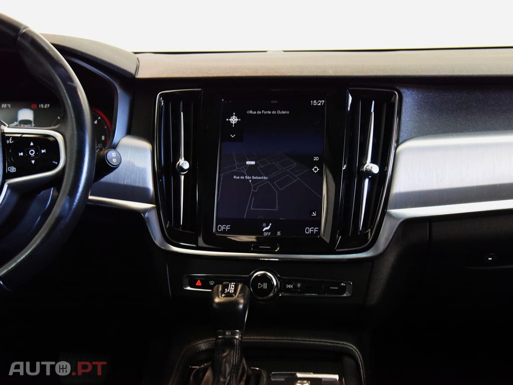 Volvo V90 2.0 D4 Momentum Geartronic