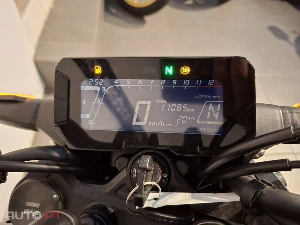 Honda CB 125R