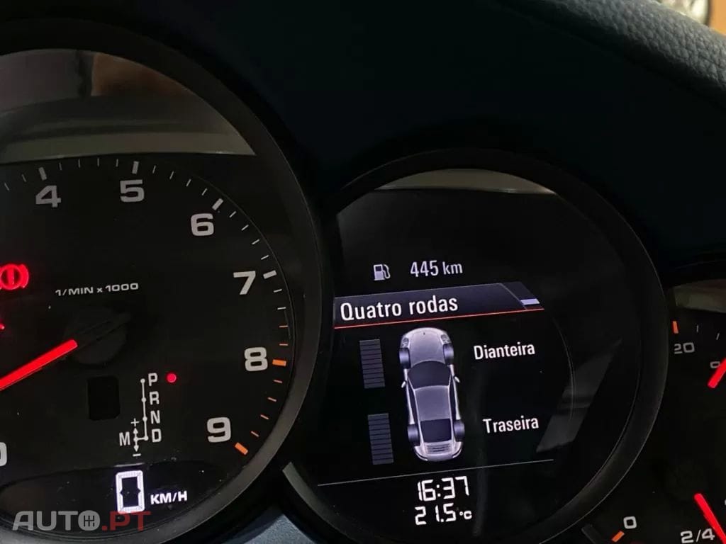 Porsche 911 991 Carrera 4 PDK Sport Chrono