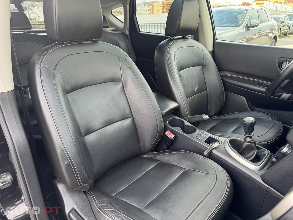 Nissan Qashqai 1.5 dCi Tekna Premium 18
