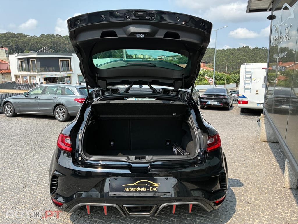 Renault Mégane 1.8 TCe R.S. Trophy EDC