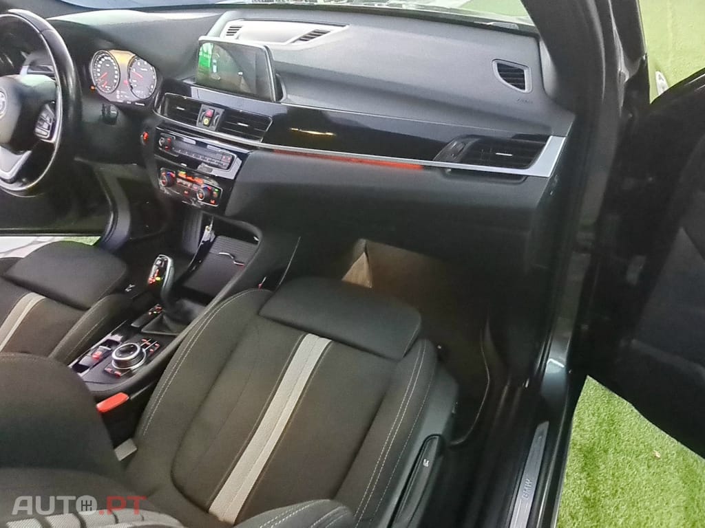 BMW X1 18 d sDrive Auto Line Sport