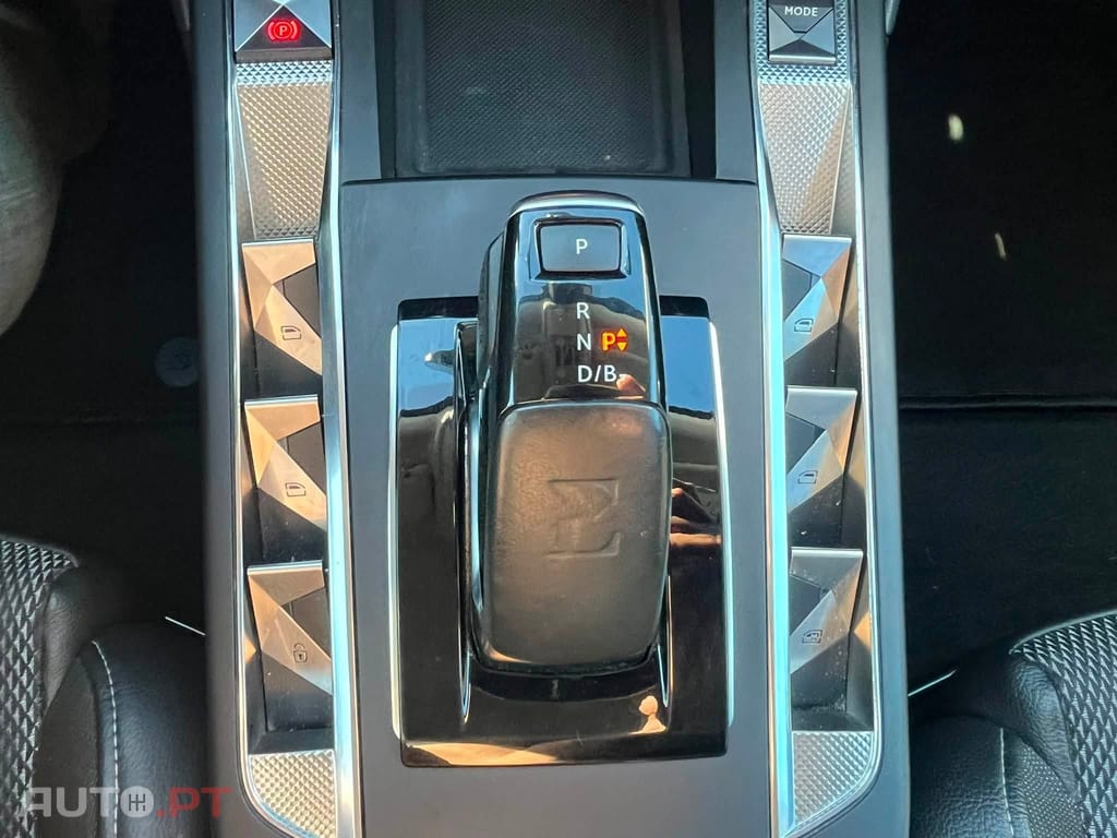 DS DS3 Crossback E-Tense Bastille