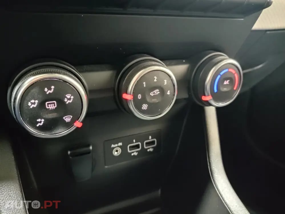 Renault Clio 1.0 TCe Evolution Bi-Fuel