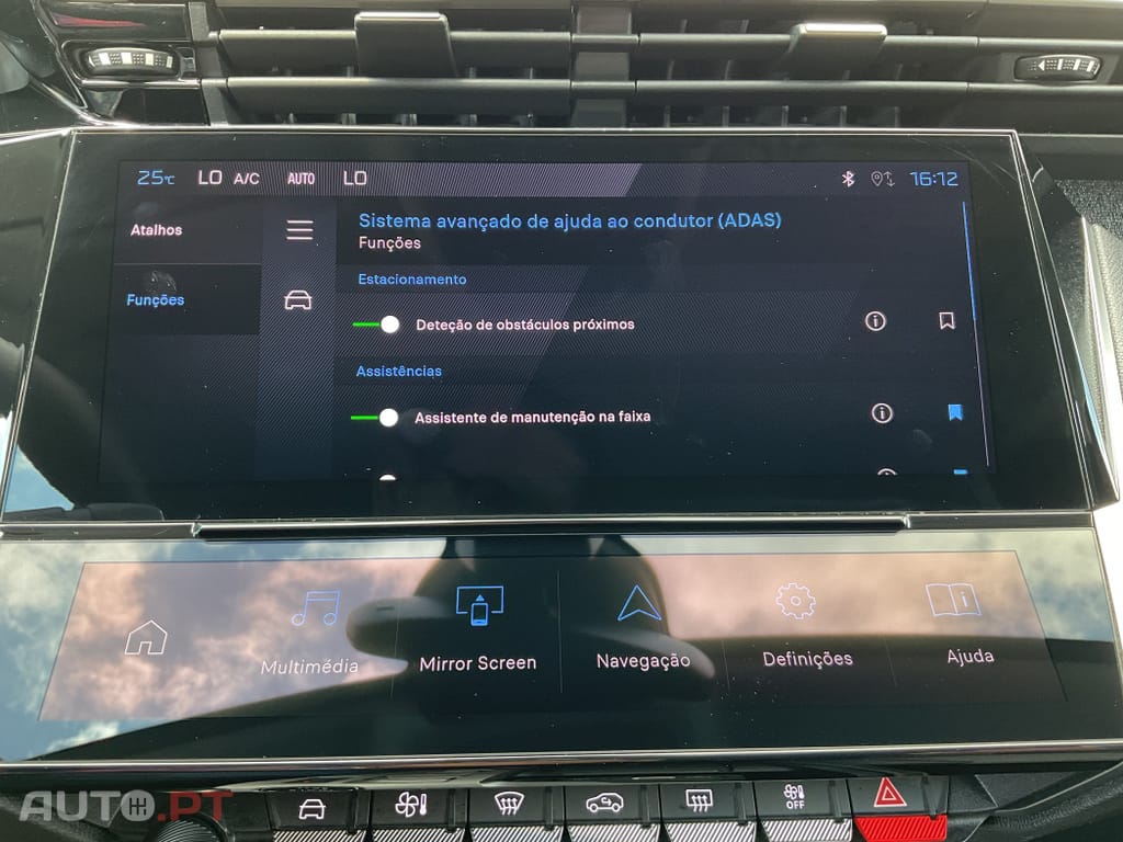 Peugeot 408 1.2 PureTech Allure EAT8