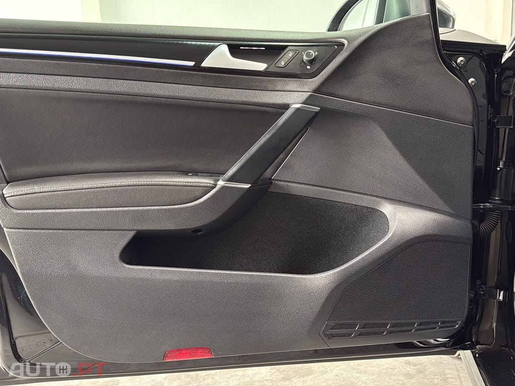 Volkswagen Golf VW Golf 2.0 TSi R