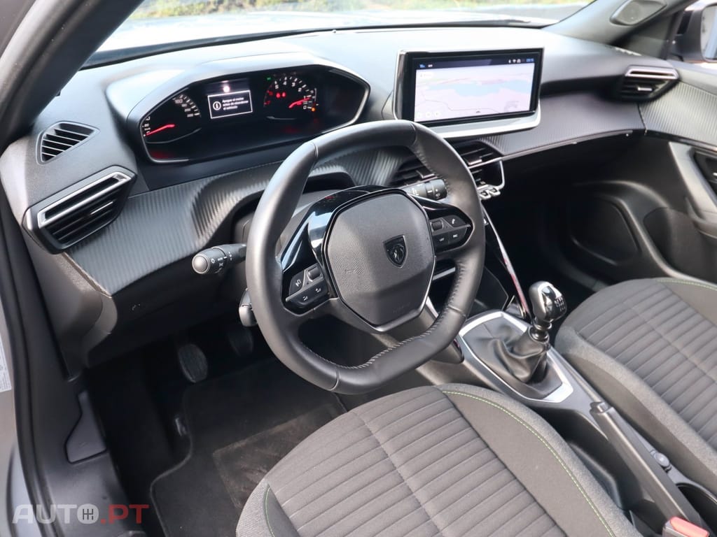 Peugeot 2008 1.2 PureTech Active