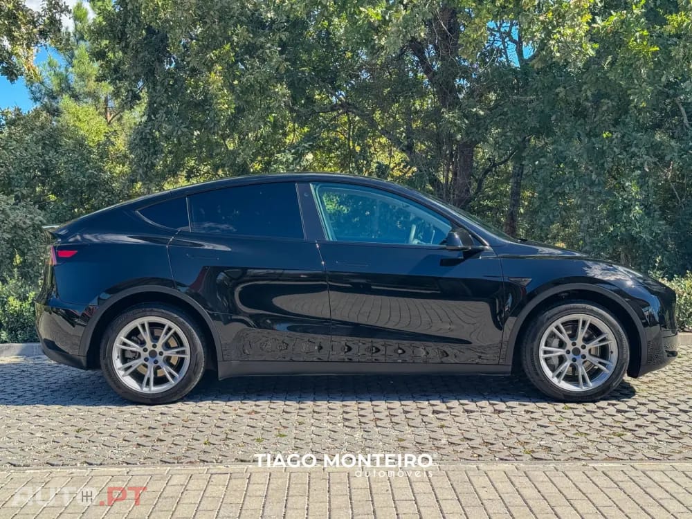 Tesla Model Y Tração Traseira
