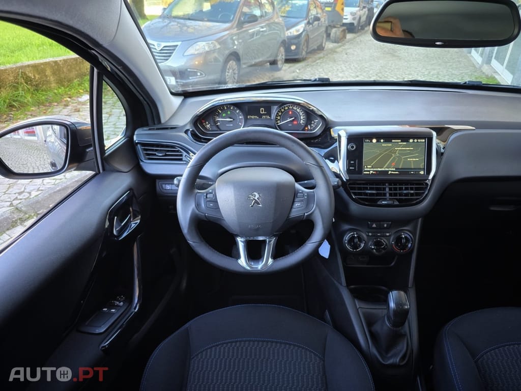 Peugeot 208 1.2 PureTech Active