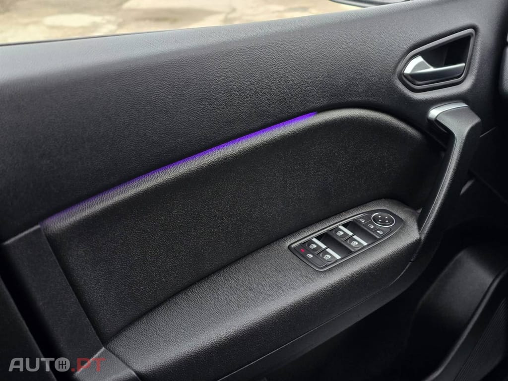 Renault Captur 1.6 E-Tech Plug-In Intens
