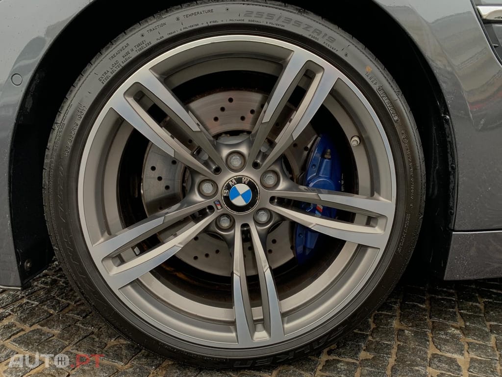 BMW M4 DKG