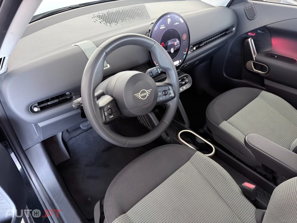 MINI Aceman SE Classic M