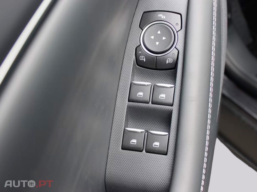 Ford Mustang Mach-E Basis I.V.A DEDUTÍVEL