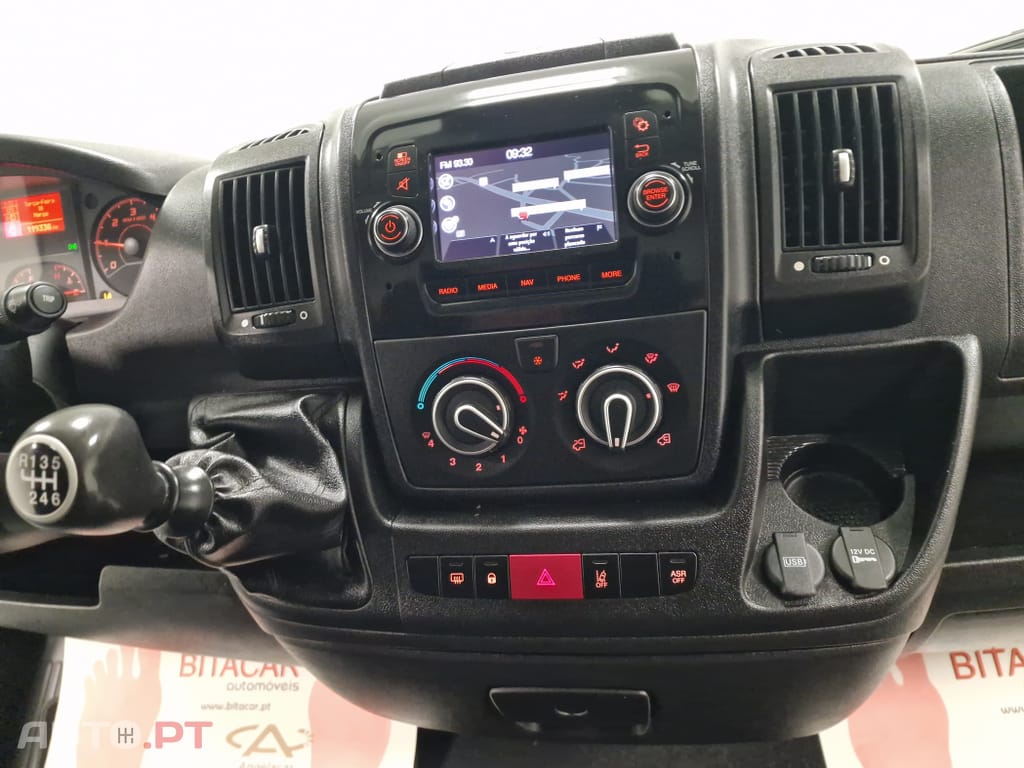 Peugeot Boxer 2.2 BlueHDi 435 L4H2 Premium