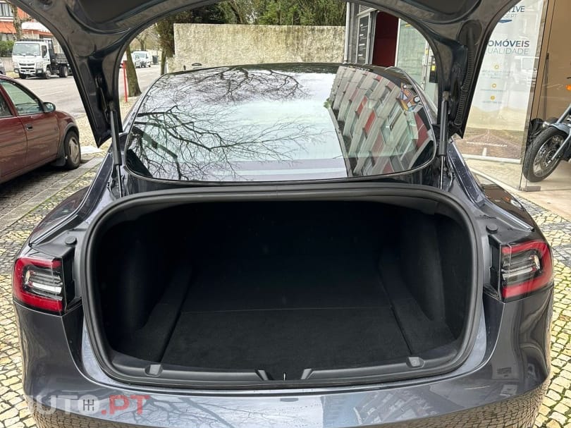 Tesla Model 3 Standard RWD Plus