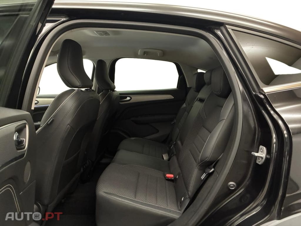 Renault Arkana 1.6 E-Tech Intens