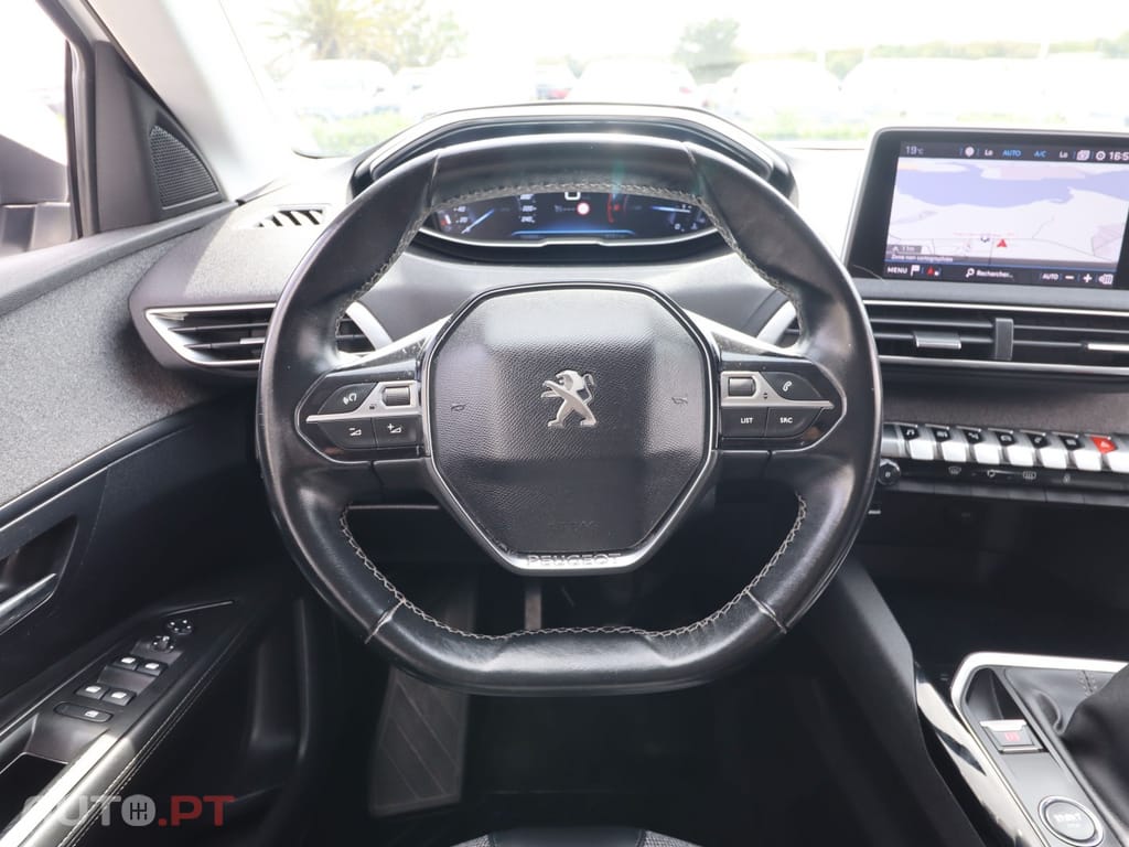 Peugeot 3008 1.6 BlueHDi Allure