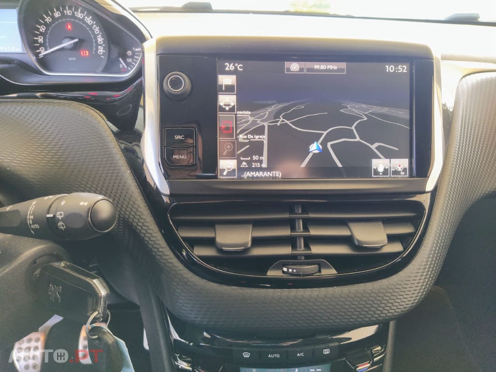 Peugeot 208 Puretech Turbo GT line