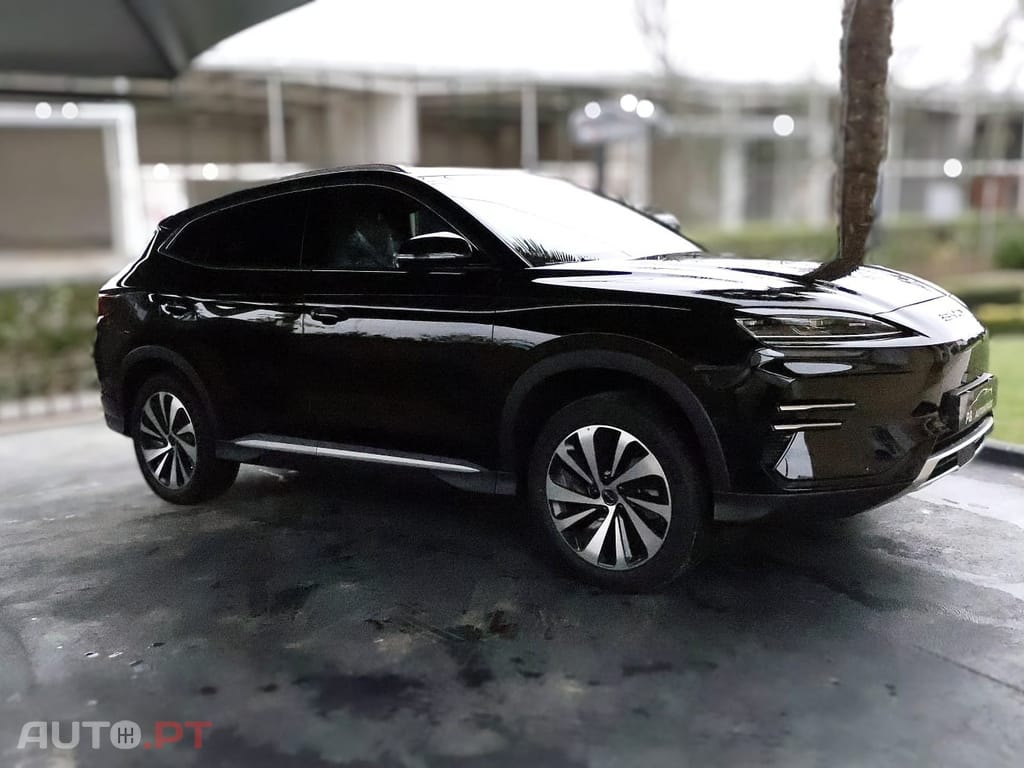 BYD Seal U 87 kWh Design