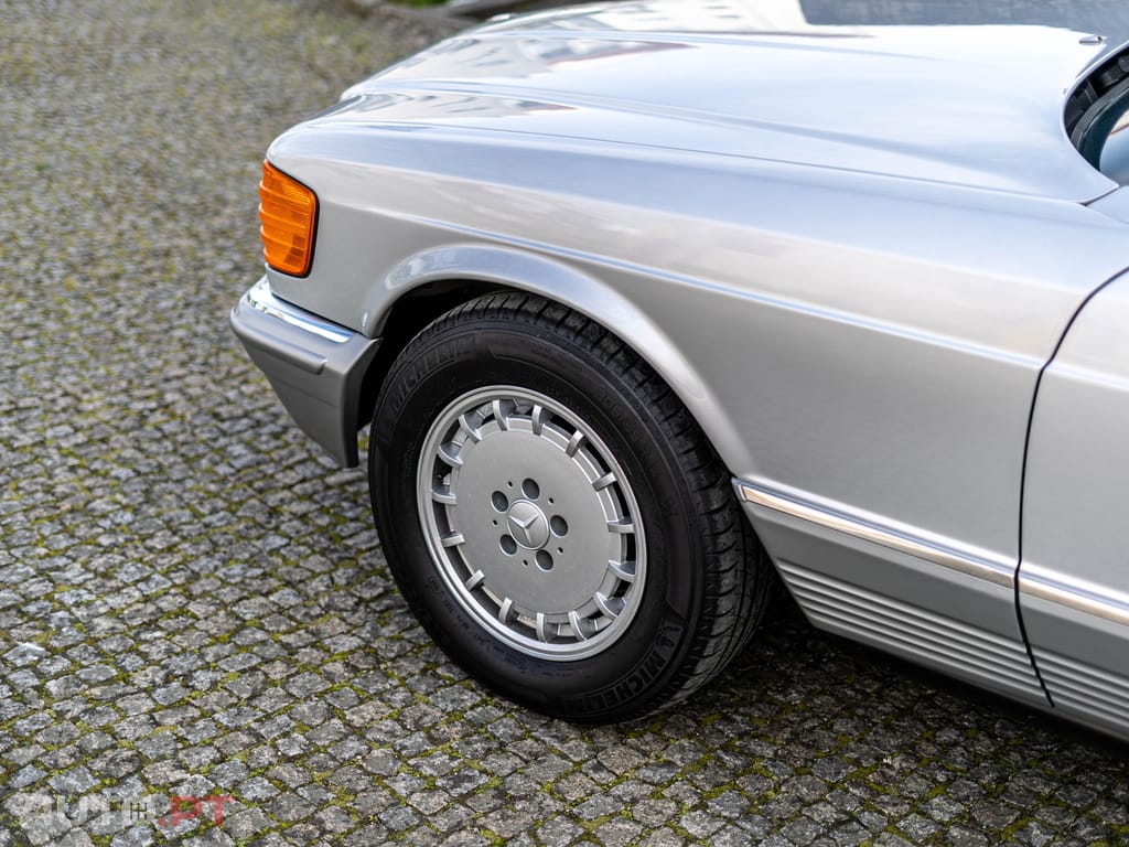 Mercedes-Benz 500 SEC W126
