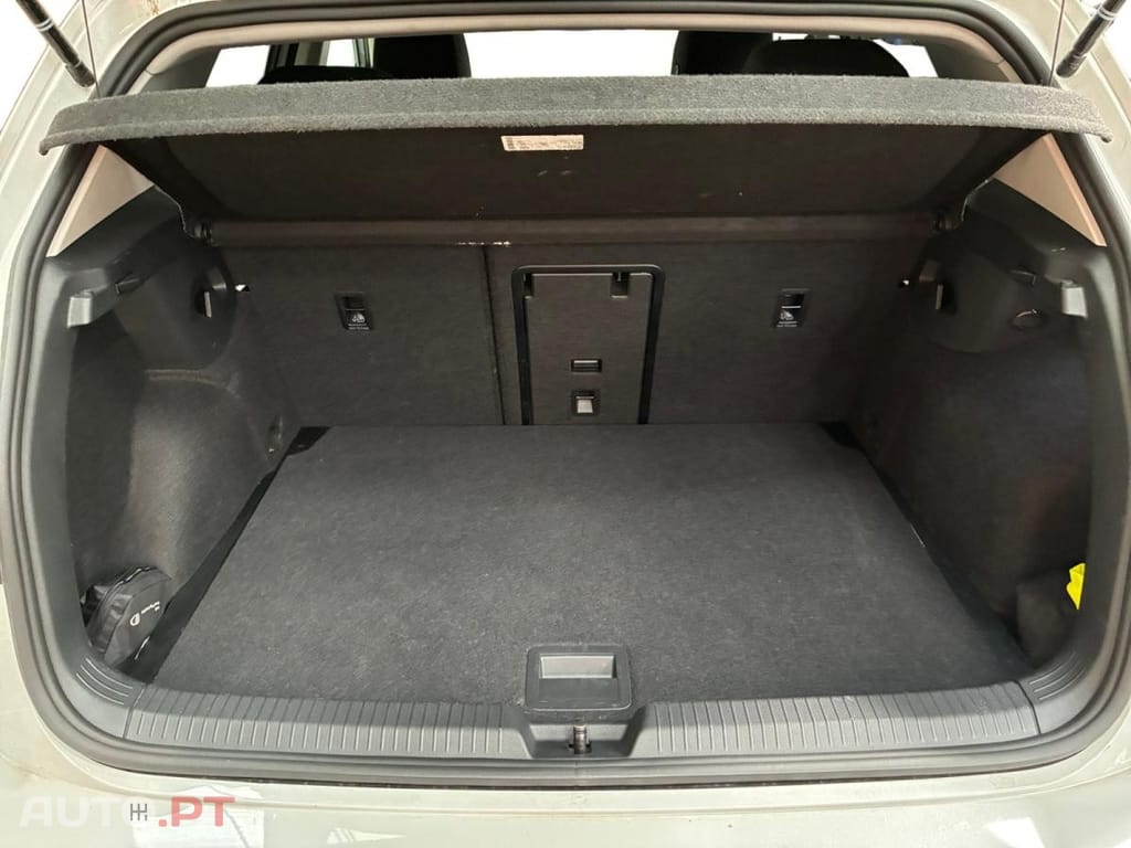 Volkswagen Golf 1.5 eTSI OPF Style DSG