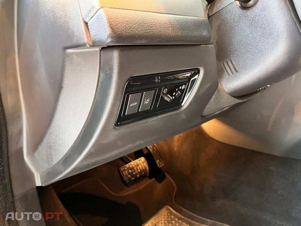 Jaguar XF 2.0d PRESTIGE