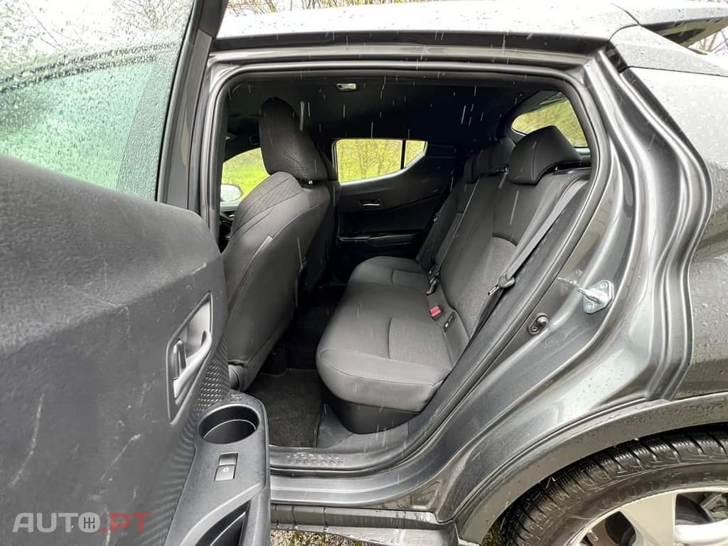 Toyota C-HR 1.8 Hybrid Comfort