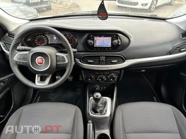 Fiat Tipo 1.3 M-Jet Easy
