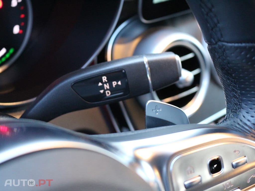 Mercedes-Benz GLC 300 de 4-Matic AMG Pack Night