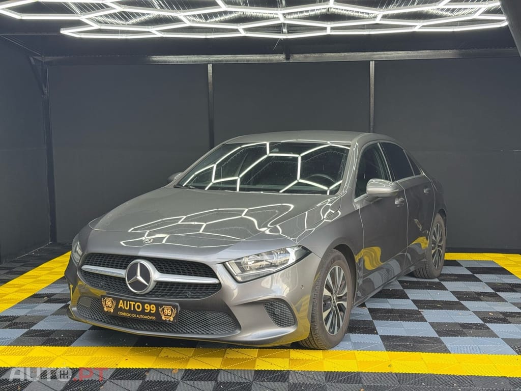 Mercedes-Benz A 180 d Business Solutions
